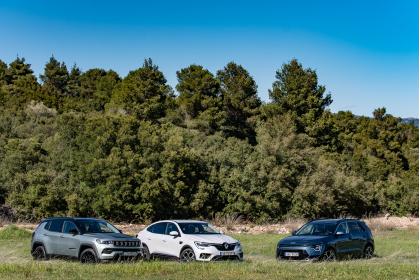 Jeep Compass e-Hybrid vs KIA Niro Hybrid vs Renault Arkana E-Tech